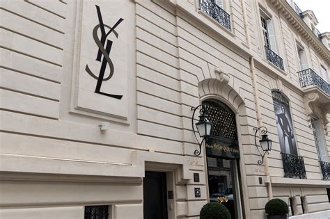 museo di yves saint laurent paris